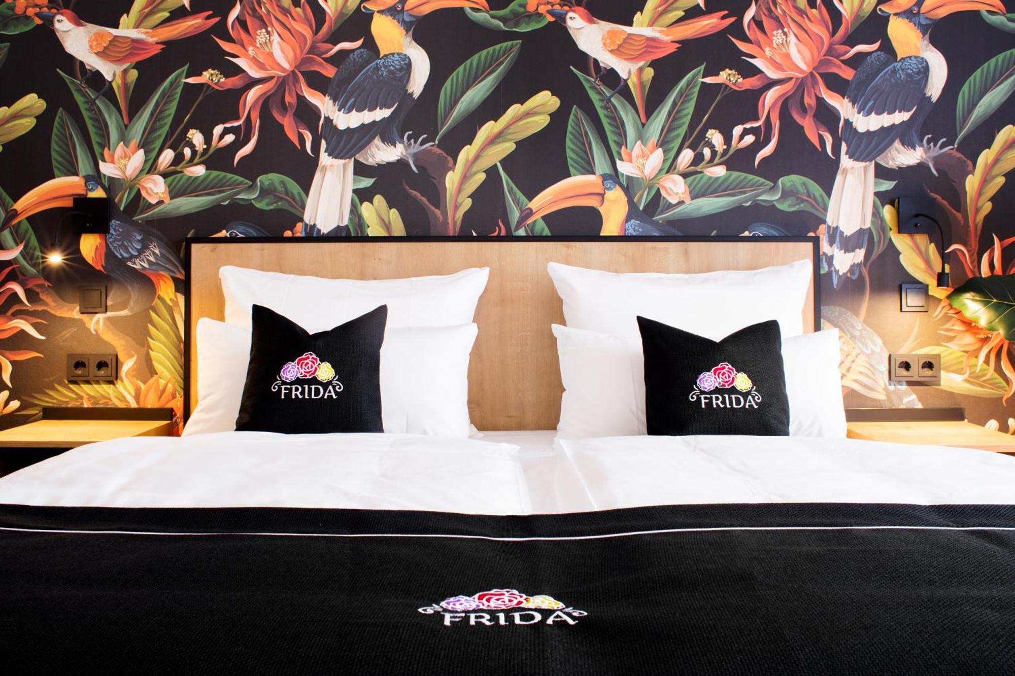 Frida Hotel & Cafe Bassum Exterior foto